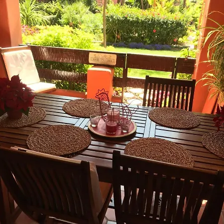 Apartment 5* Luxe Beach